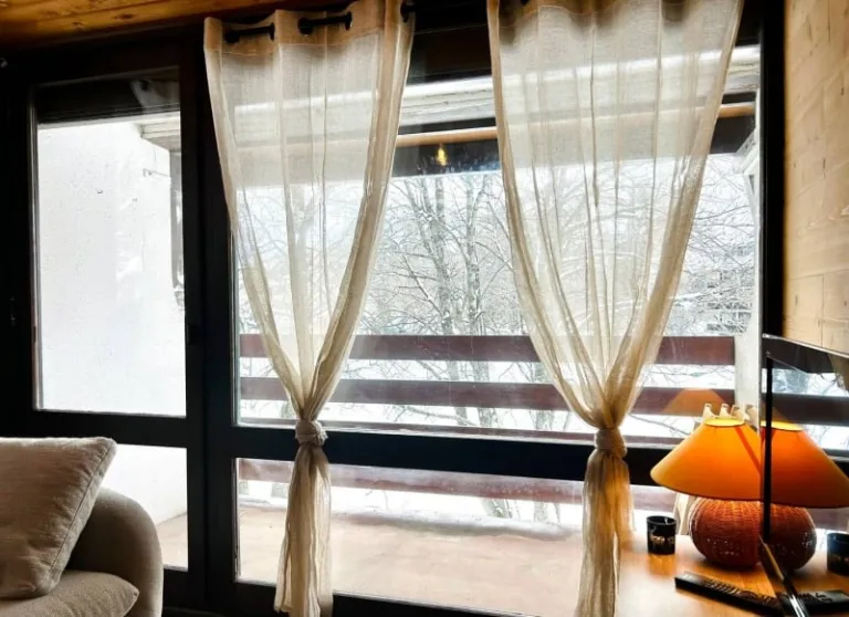 Airbnb Combloux and Les Deux Alpes