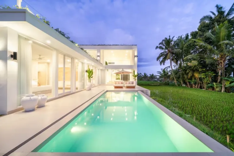 Airbnb Bali with private pools