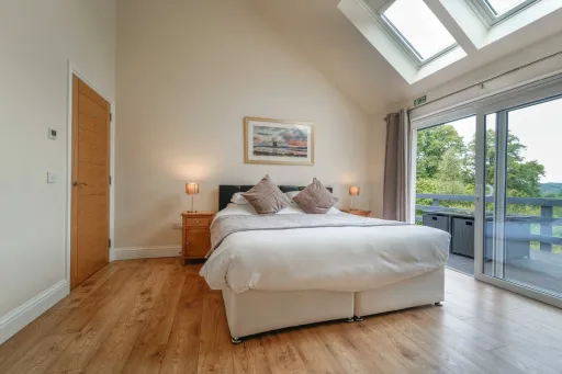 Image for article 6 Best Airbnb Stays in Ben Nevis, Scotland to Book in 2025