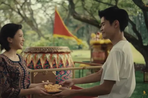 Image for article Singapore Airlines Releases New Safety Video That Celebrates Singapore’s Charm