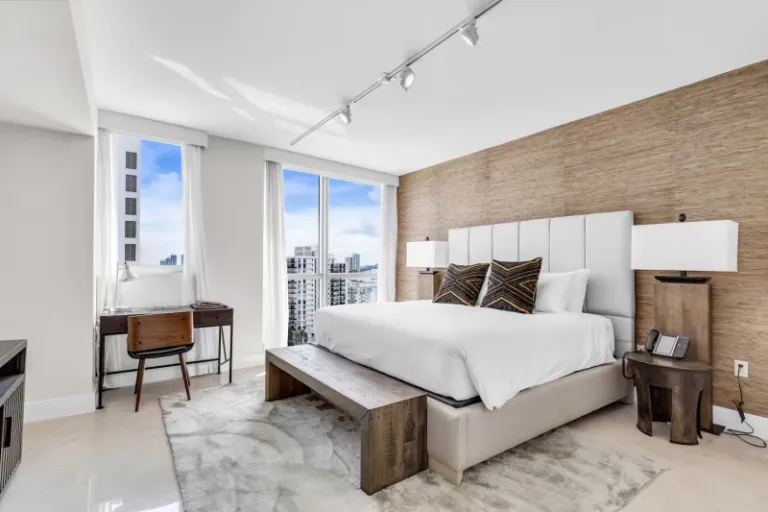 Airbnb Miami with ocean views