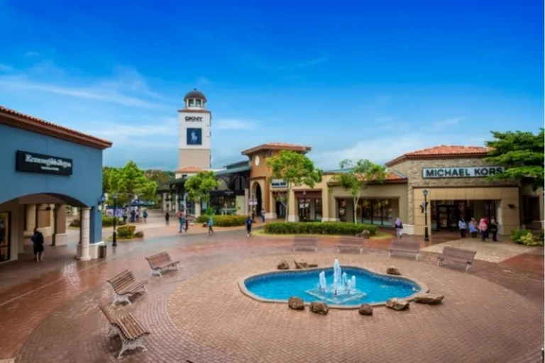 johor premium outlets