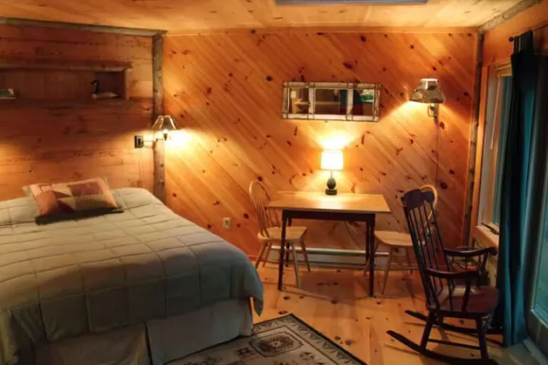 riverside Airbnb stays in Adirondacks