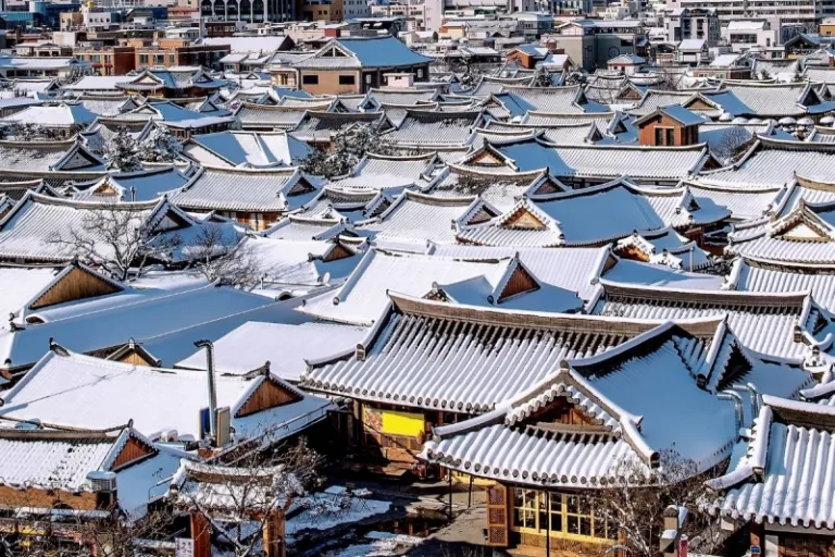 Jeonju Hanok Village in Winter