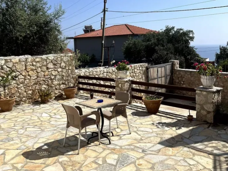 hillside Airbnb stays in Dhërmi