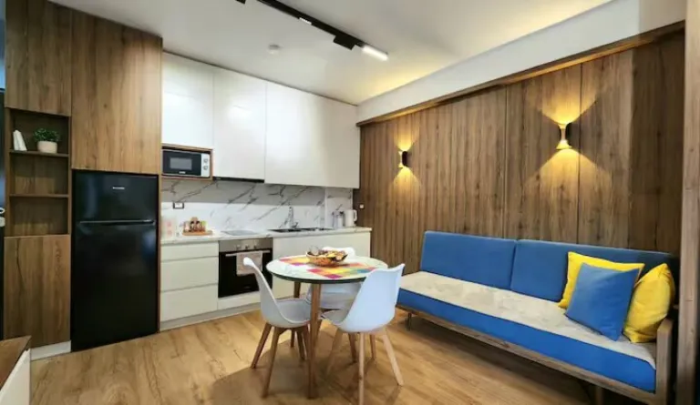 central Airbnb Stays in Vlorë