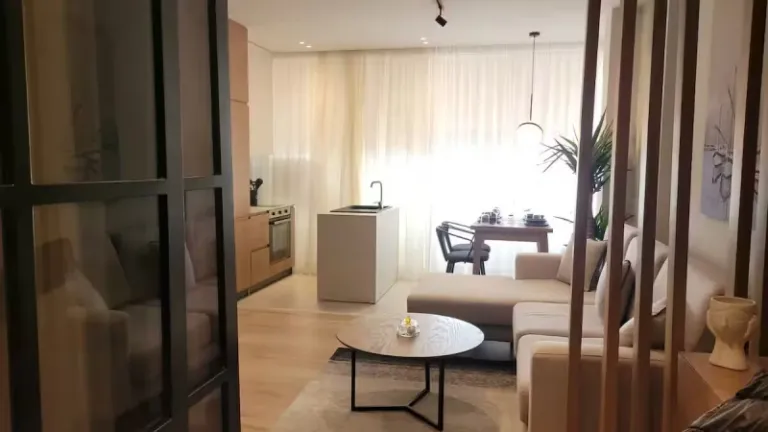 cosy Airbnb Stays in Vlorë