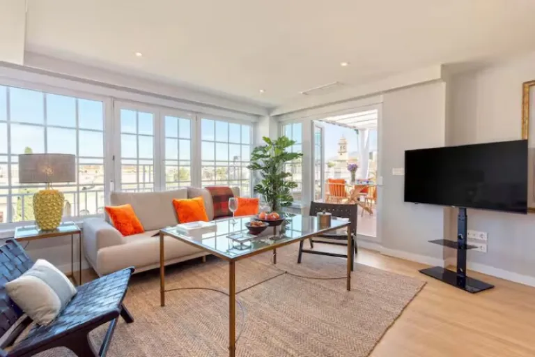 penthouse Airbnbs in Granada