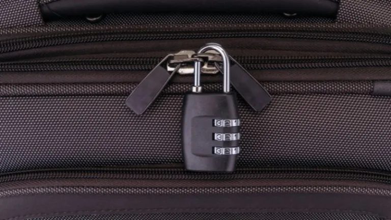 padlock on luggage