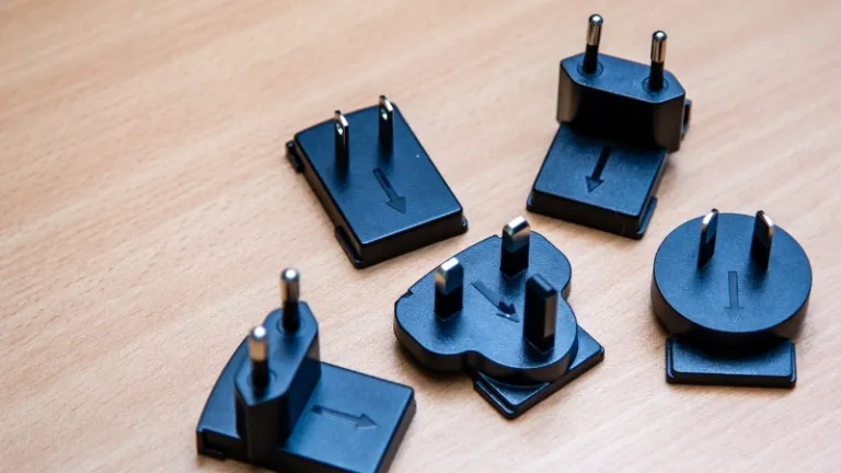 Plug adaptors