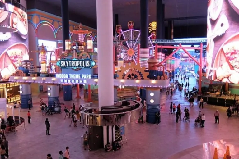 skytropolis indoor theme park genting