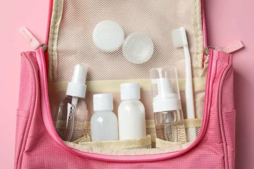 Image for article Sensitive Skincare While Travelling: Essential Tips and Product Guide