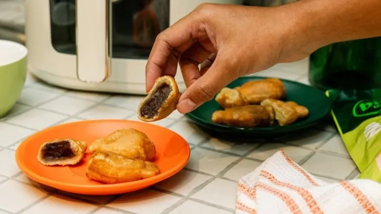 Bibigo bungeoppang snacks