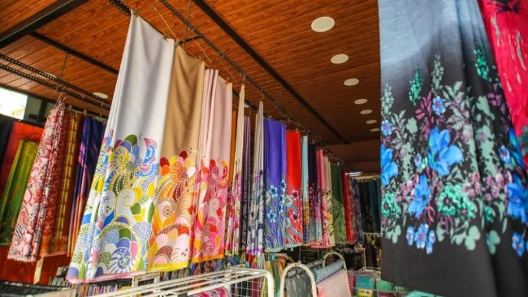 fabric shop in Tangkak