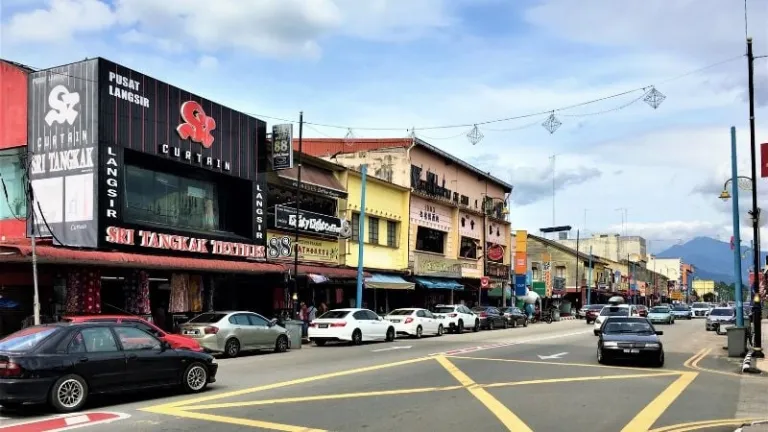 Tangkak town