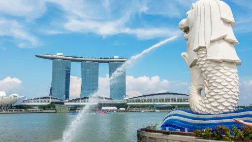 Image for article Where to Find Singapore’s Iconic Merlion Statue Overseas