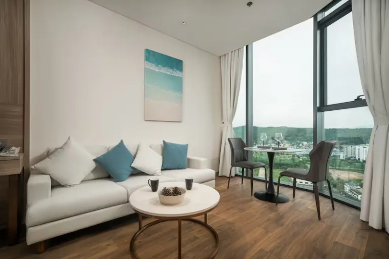 Airbnb in Ha Long Bay 