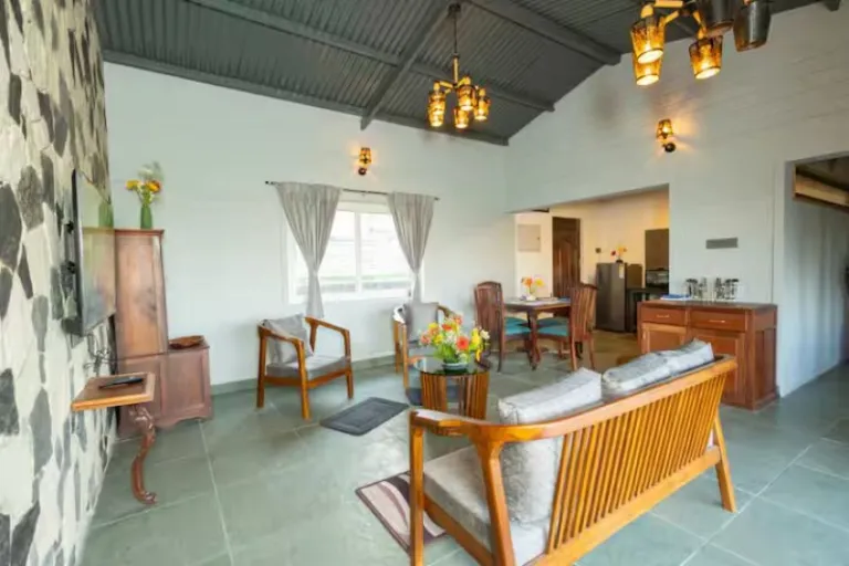 sunrise view Airbnb stays in Kerala