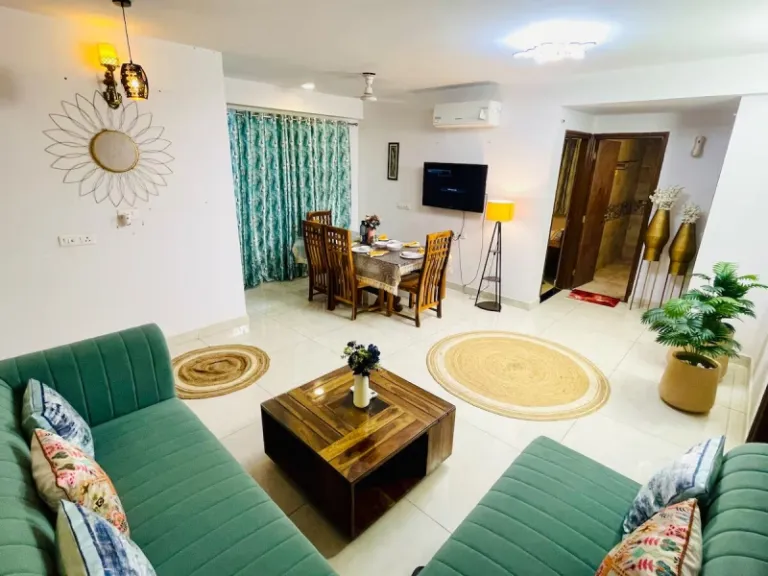 luxurious Airbnb stays in Jaipur