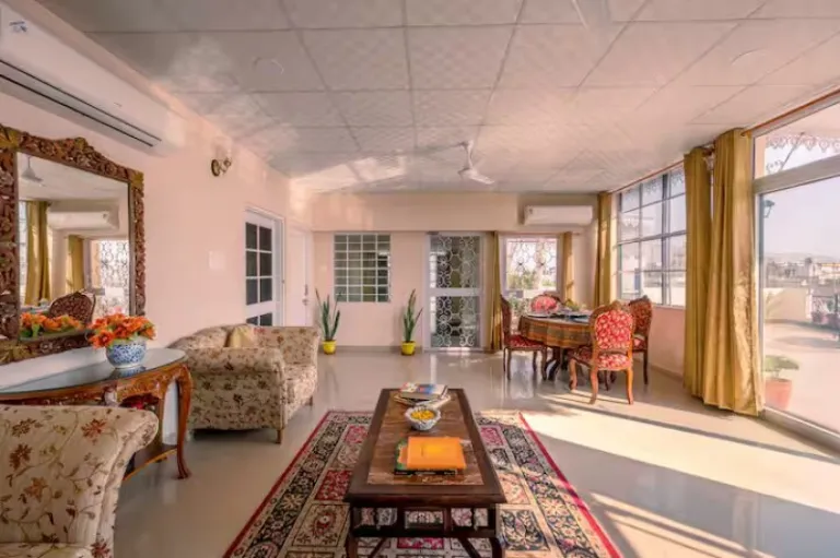 chic Airbnb stays in Jaipur