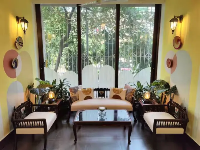 central Airbnb stays in Delhi