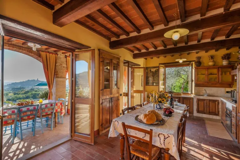 Airbnb in Tuscany 