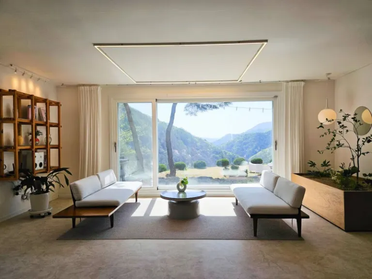 Airbnbs near Nami Island popular