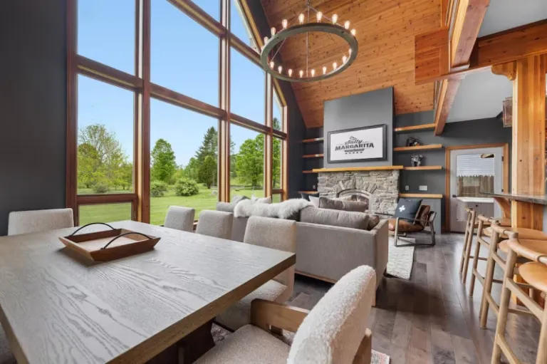 high end Airbnbs in Stowe