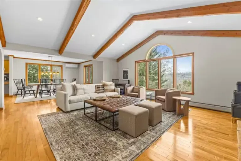 cosy Airbnbs in Stowe