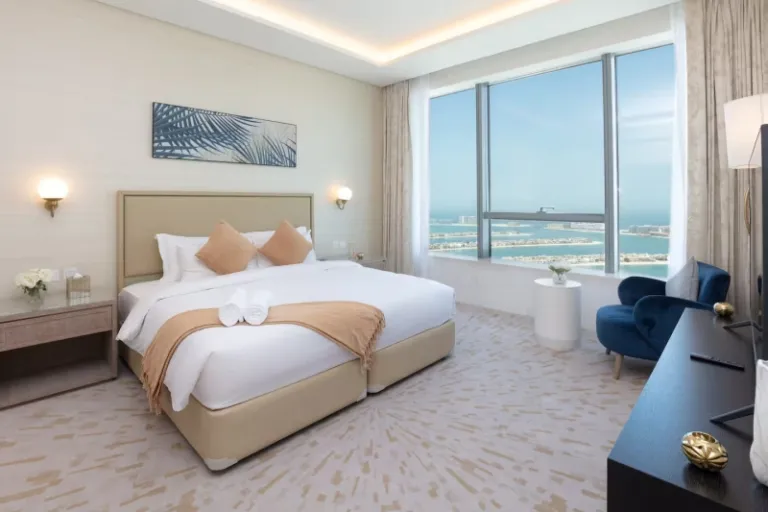 Airbnb in Palm Jumeirah