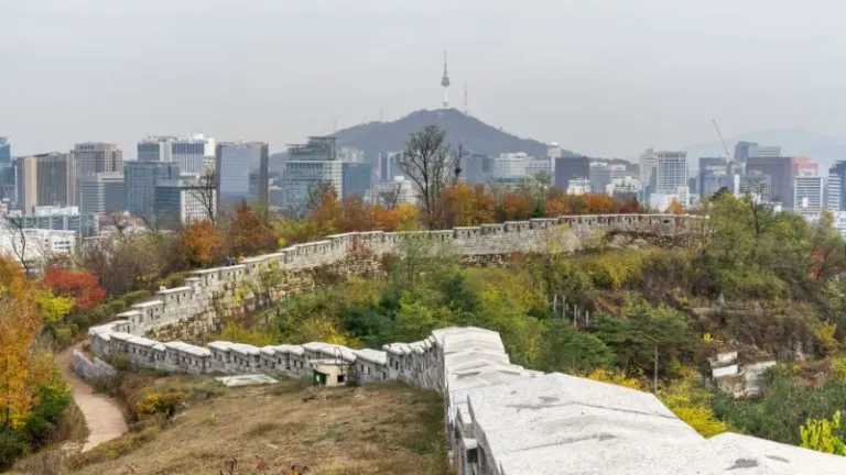 Seoul’s fortress walls