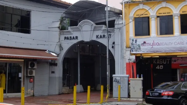 Pasar Karat in Johor Bahru