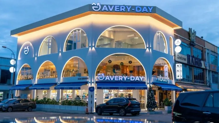 Avery Day store in Johor Bahru