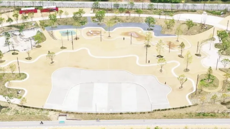 Jamsil Water Playground