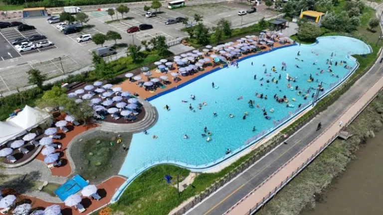 Yanghwa water plarground