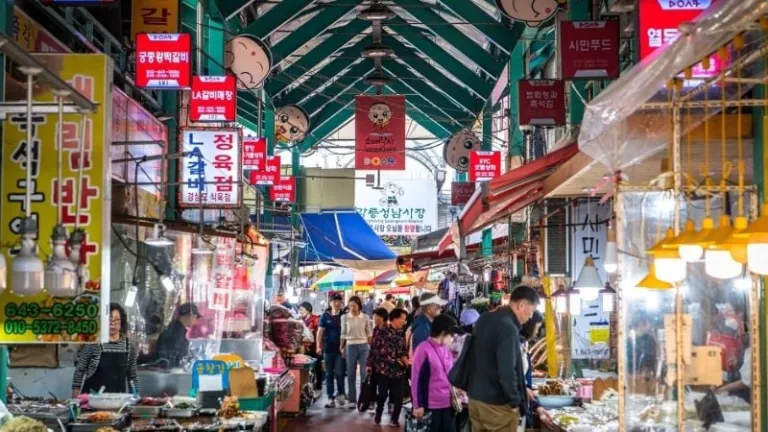 Gangneung Jungang Market