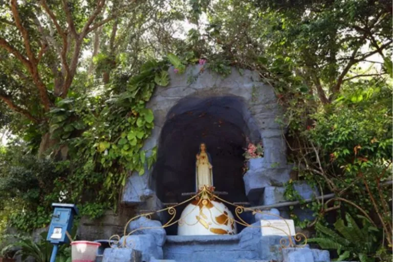 grotto saint maria bintan
