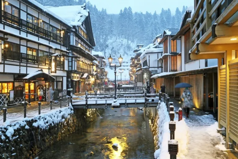 tohoku ginzan onsen