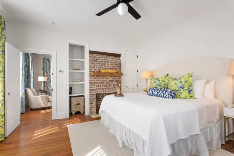 Airbnb in Charleston