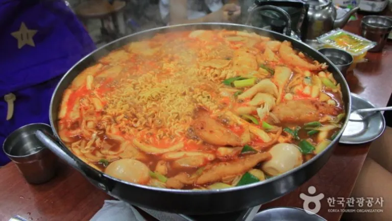 big bowl of tteokbokki
