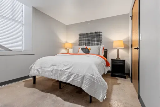 Image for article Best Airbnb Stays in Green Bay, Wisconsin to Book in 2025