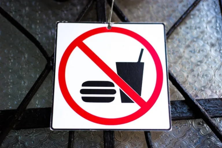 no food or drink sign