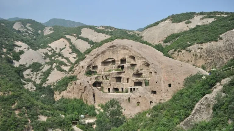Guyaju Caves (Cliff Dwellings) in China
