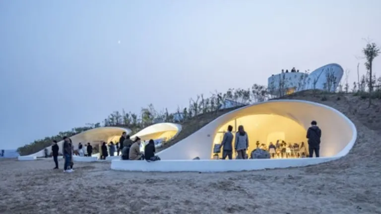 Dune art museum in Aranya