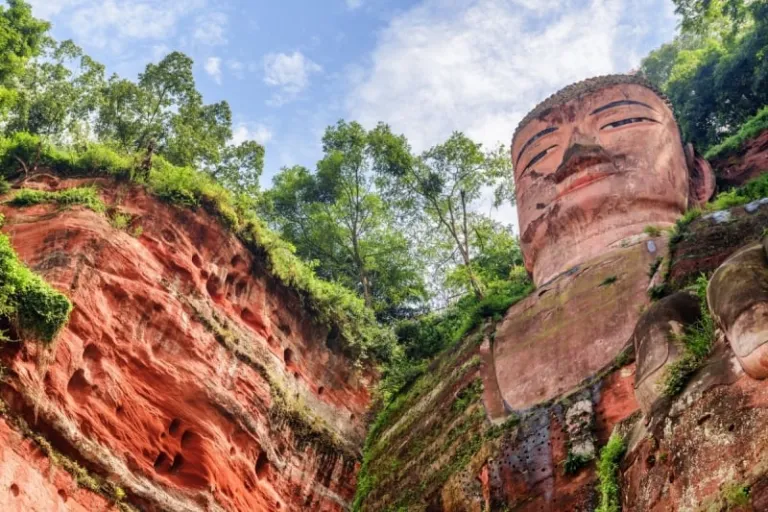 leshan buddha
