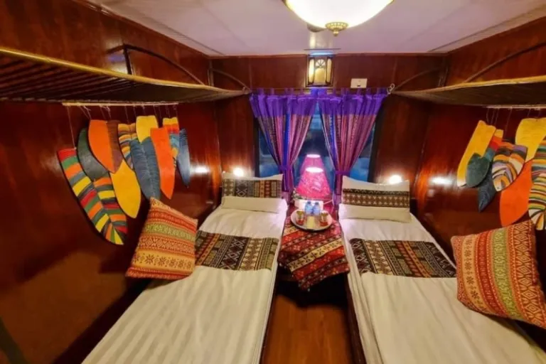 sapa sleeper train