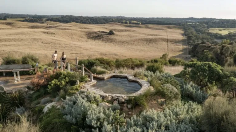 peninsula hot springs australia