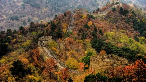 Image for article Best Autumn Destinations to Visit: Where to Go for Stunning Scenery and Seasonal Charm