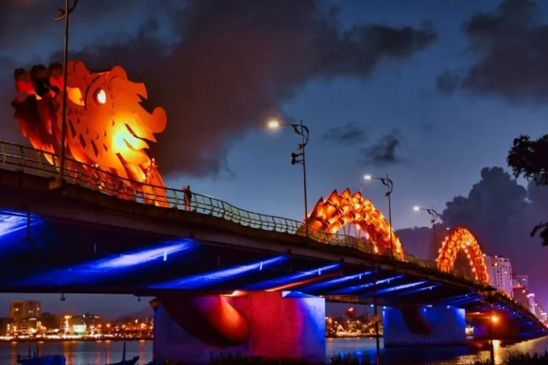dragon bridge vietnam