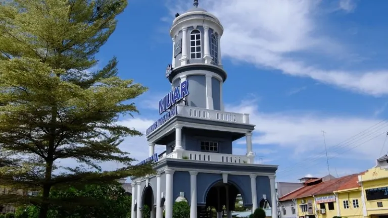 Muar clock tower